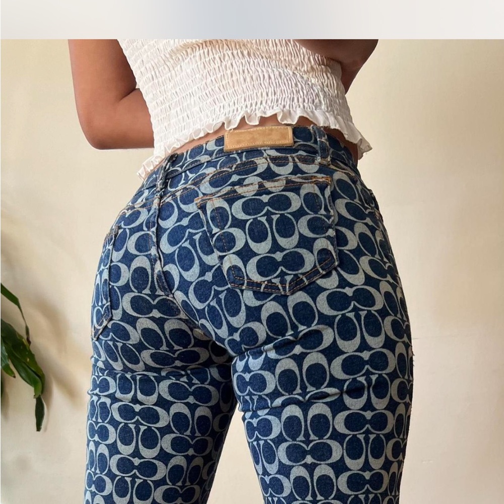 Stylish Blue Patterned Women's Pants - Picture 4 of 4